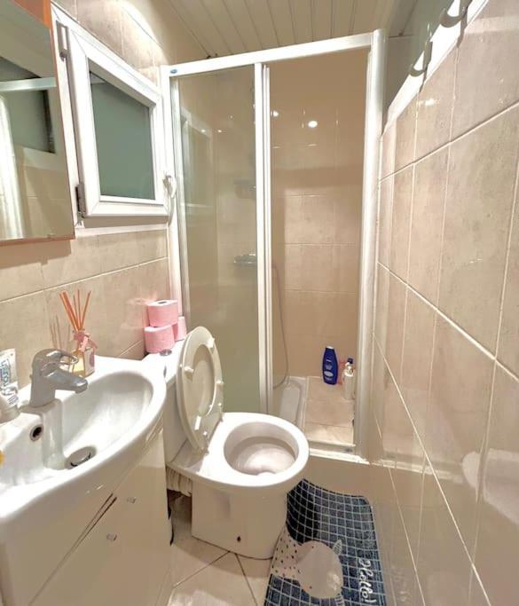 Enchanting Retreat In The Heart Of The Latin Quarter - Entire For Yourself Parigi